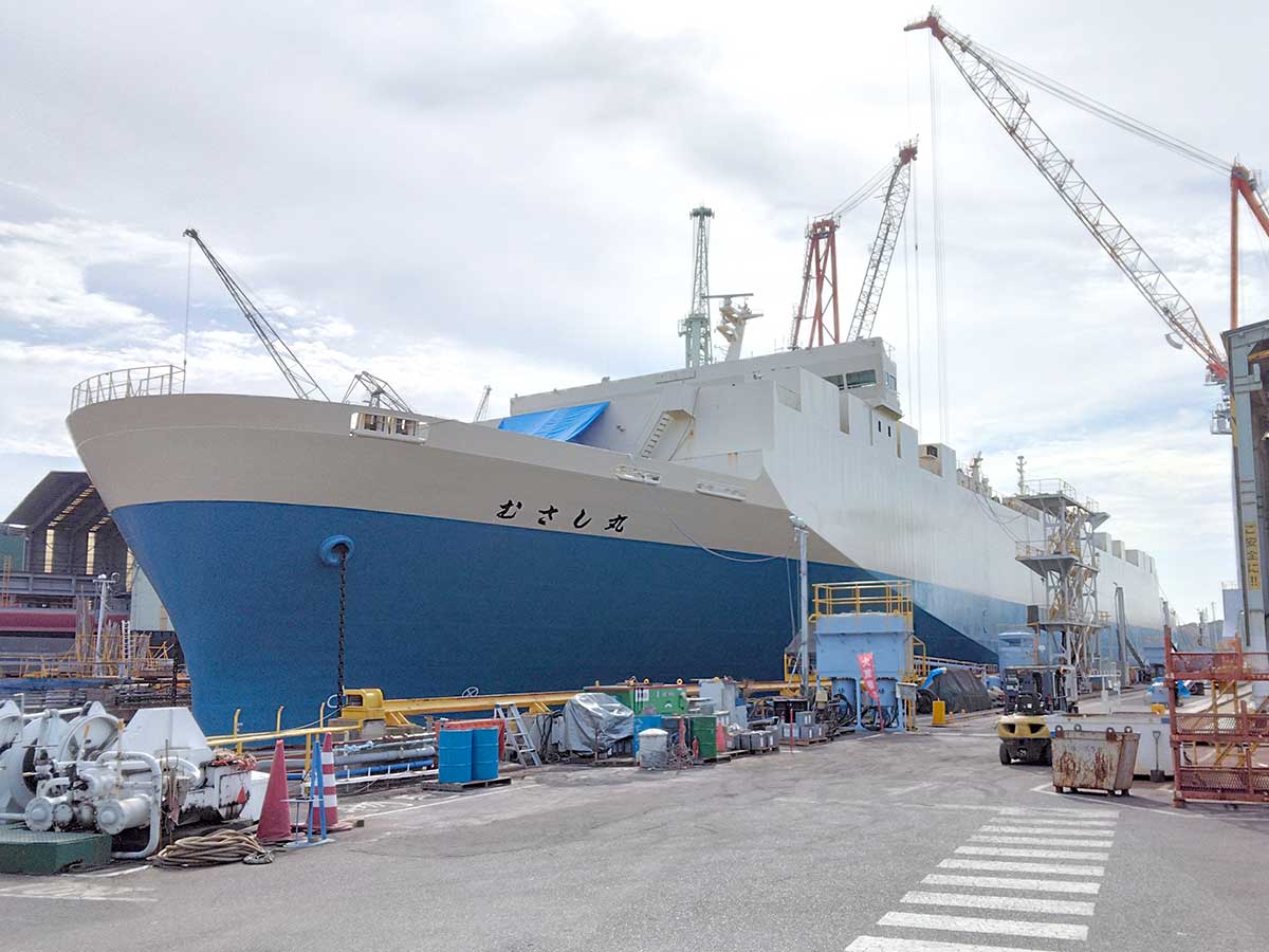 むさし丸ドック入渠 1
